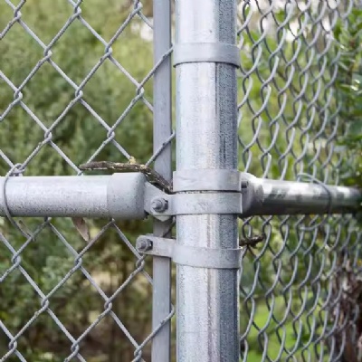 The Complete Guide to Chain Link Fence Kits