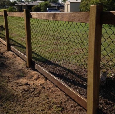 Chain Link Fence With Wood Posts Installing And Maintenace