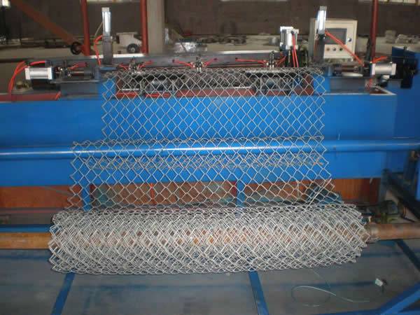 chain link anti climb fence production